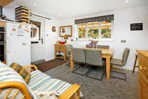 Photo 7- click for photo gallery